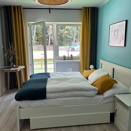 Nad Morzem Przy Klifie 3 Debina