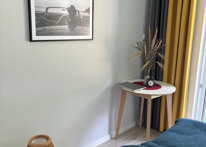 Nad Morzem Przy Klifie 3 Debina