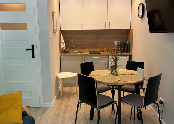 Lägenhet Nad Morzem Przy Klifie 3 Debina