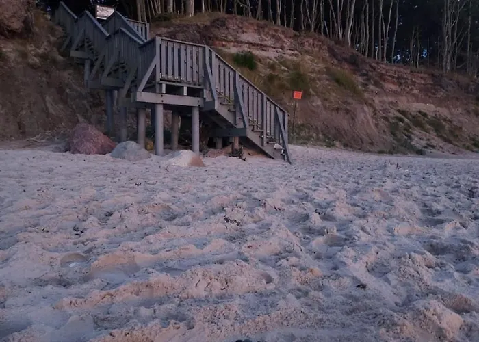 Nad Morzem Przy Klifie 3 Debina *