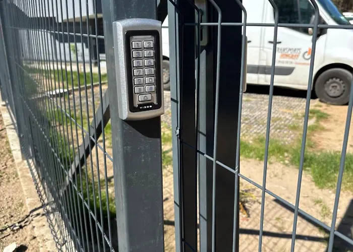 Nad Morzem Przy Klifie 3 Debina *